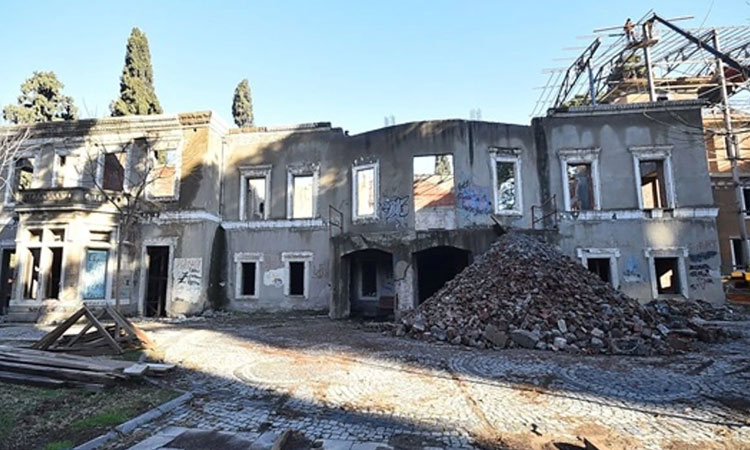 Restorasyon öncesi sökümü